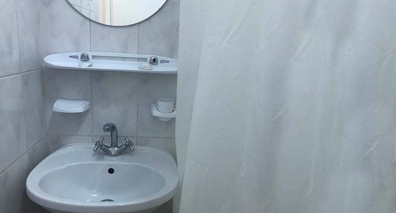 Kozatsky On Antonova Otel Kiev Dış mekan fotoğraf