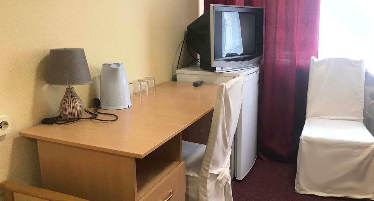 Kozatsky On Antonova Otel Kiev Dış mekan fotoğraf