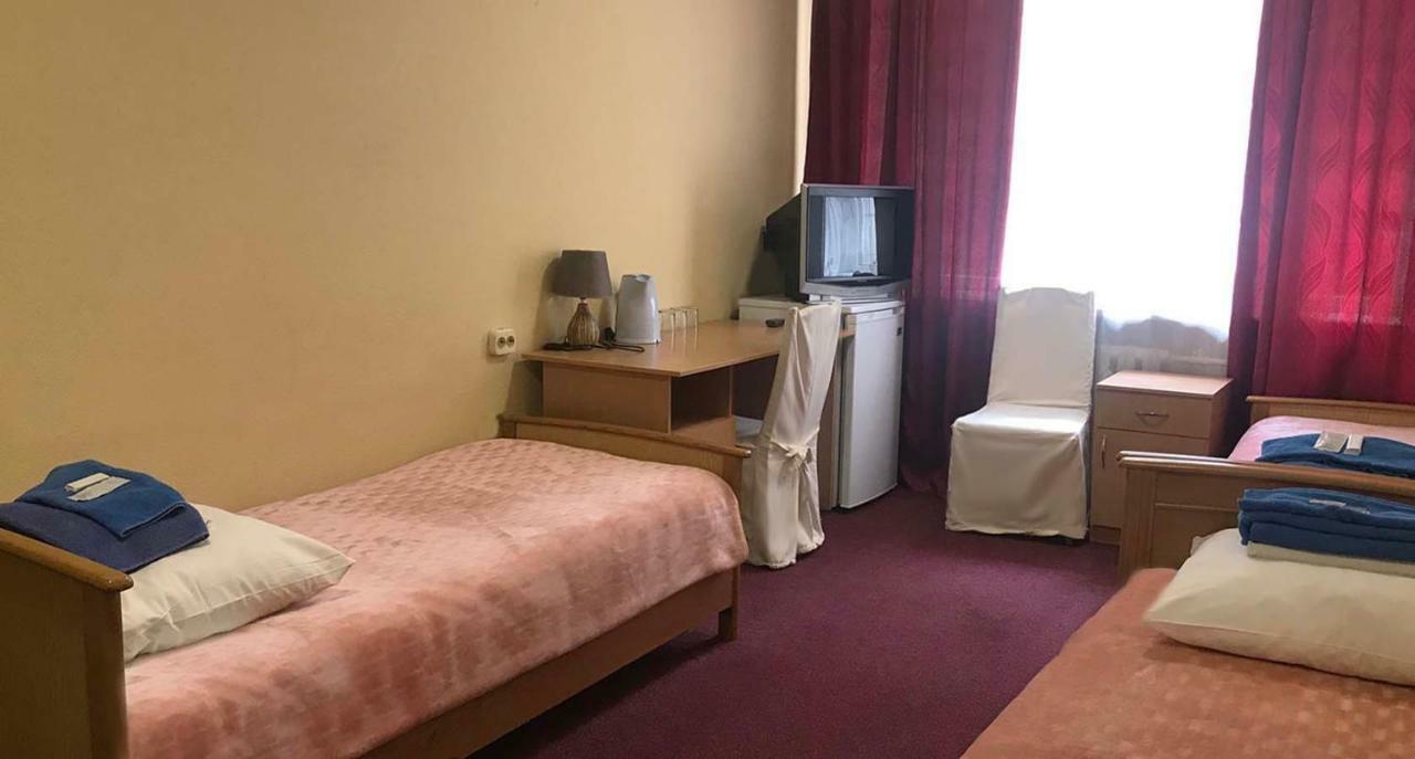 Kozatsky On Antonova Otel Kiev Dış mekan fotoğraf